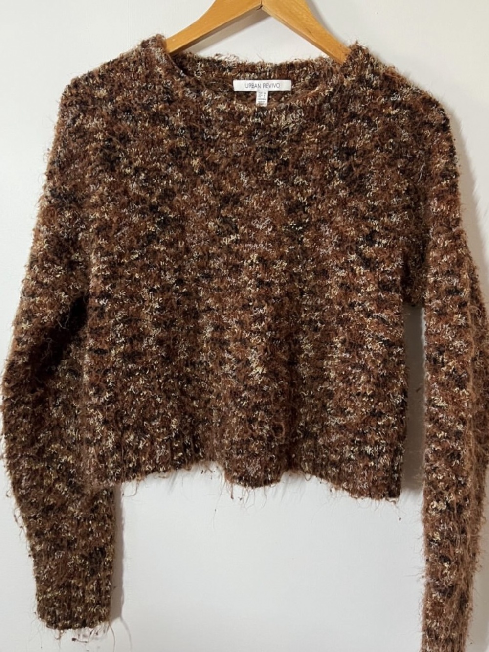 Urban Revivo cropped sweater